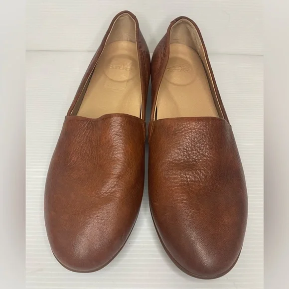 Dansko Larisa Women's Casual Shoes, Saddle Milled Size EU 38 US 7.5 - Picture 2 of 8